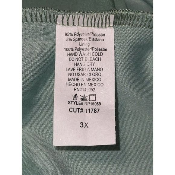 Fashion Nova Bella Tube Romper Sleeveless Skort Shorts Green Plus Sz 3X NWT - Picture 5 of 6